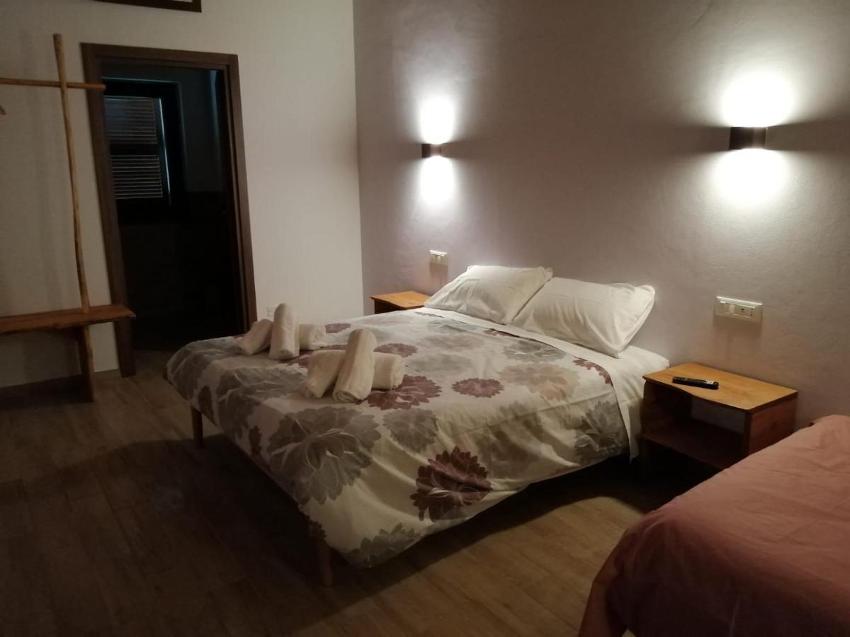 Agriturismo Nonnu Lui' Amandola Екстериор снимка