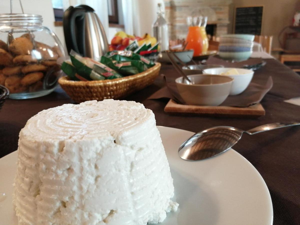 Agriturismo Nonnu Lui' Amandola Екстериор снимка